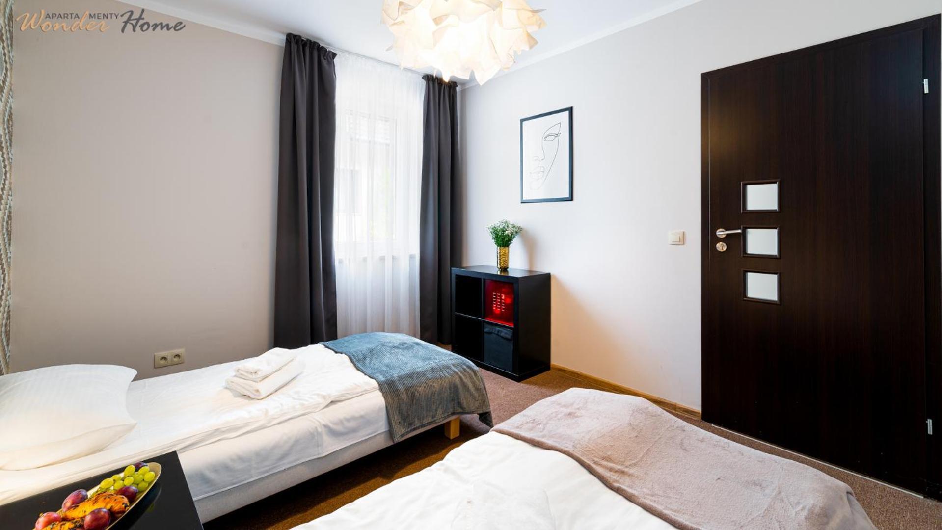 Apartamenty Czerwony Dworek - Duzy Teren Zielony, Plac Zabaw, Miejsce Na Grilla I Staw Z Mozliwoscia Wedkowania, Boisko Mysłakowice Extérieur photo