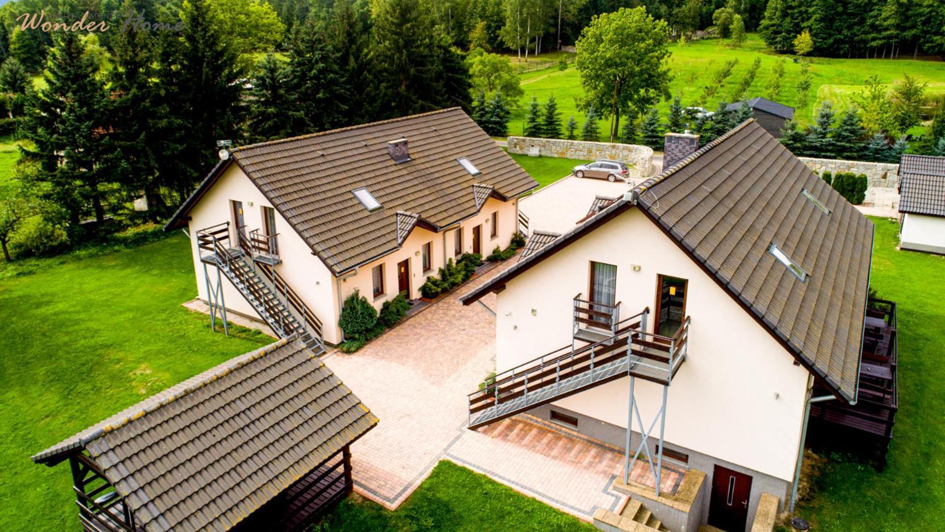 Apartamenty Czerwony Dworek - Duzy Teren Zielony, Plac Zabaw, Miejsce Na Grilla I Staw Z Mozliwoscia Wedkowania, Boisko Mysłakowice Extérieur photo